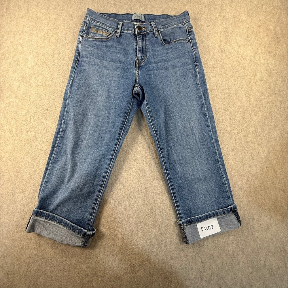 Levis 515 Capri Jeans Womens 4 Medium Wash Blue Denim Cropped Cuffed Pants